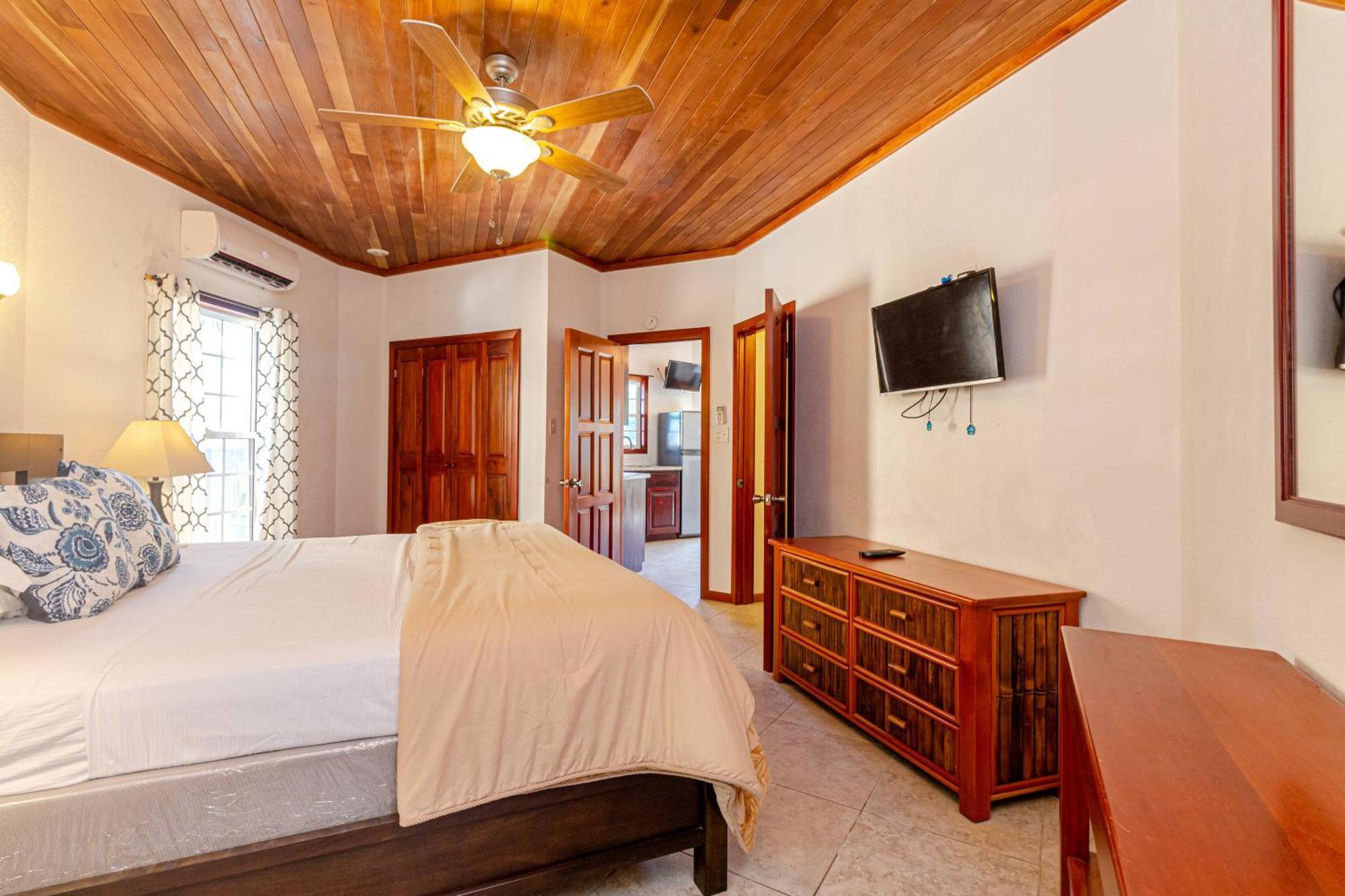 White Sands Cove San Pedro  Bilik gambar